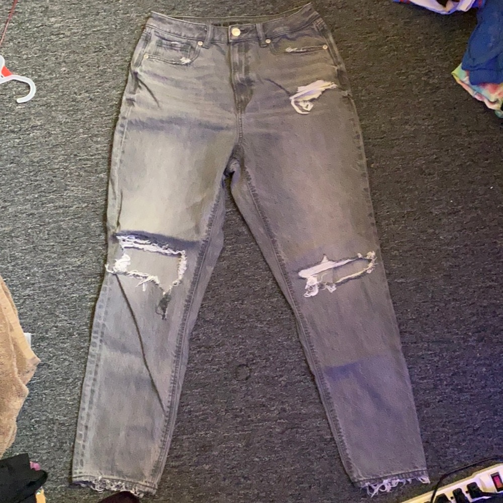 grey mom jeans